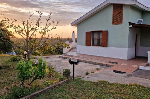 La valle incantata - Immerso nel verde a 10 minuti dal mare - Housity