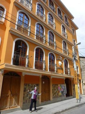HOTEL LION PALACE - Housity