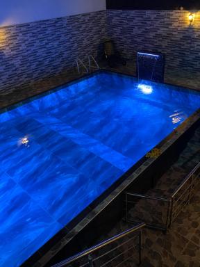 Hotel Suit Esmeralda - Housity