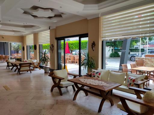 Altinersan Hotel - Housity