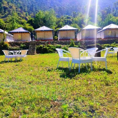 Hill Springs Resort Cafe - Housity