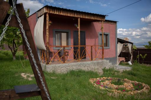 Noravank L-and-L - Housity