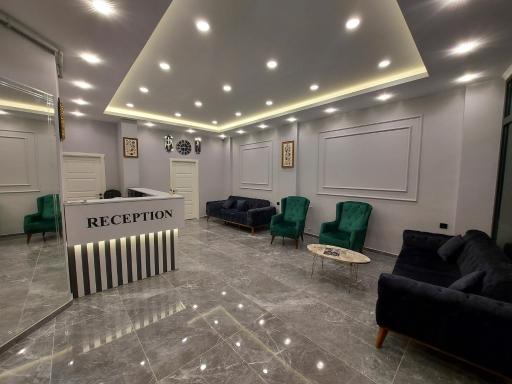 ÇOLAK SUIT - Housity