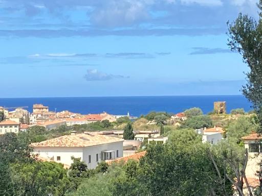 Seaview Garden Villa - Housity