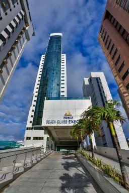 Flat Beach Class Executive - Beira Mar de Boa Viagem - Housity