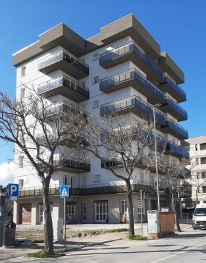 Carlo - Housity