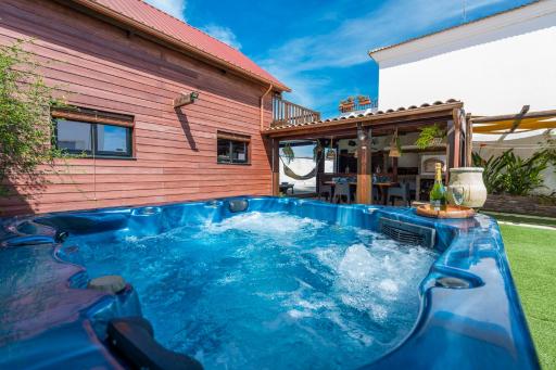 Acogedora casita en la Subbética, centro de Andalucía, Granada y Córdoba - Housity