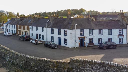 The Harbour Inn - Housity