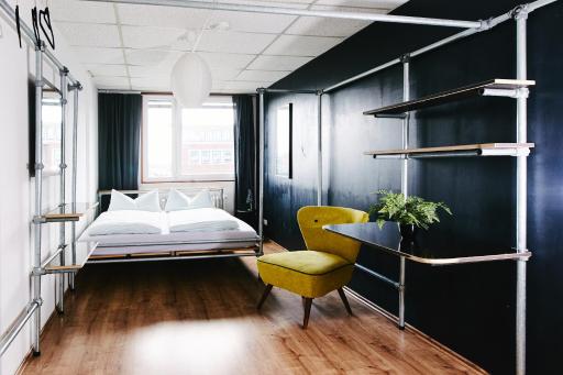 Sleep Station Hostel - Housity