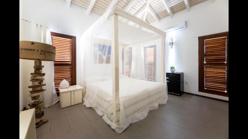 Room in Villa - Breezy Stay - Villa Mi Cuna - Housity
