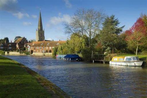 1 bedroom flat sleeps 4 in Abingdon Oxfordshire - Housity
