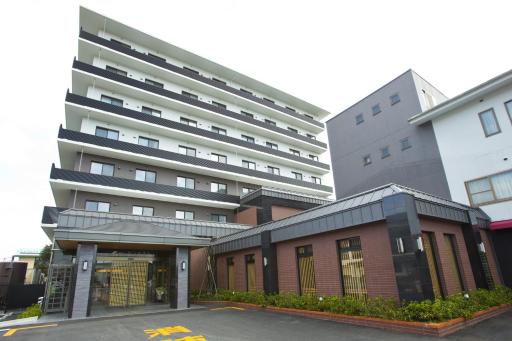 Fukuchiyama Sun Hotel - Housity