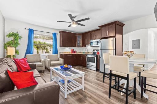 Park Shore Suites at Madeira Beach - Housity