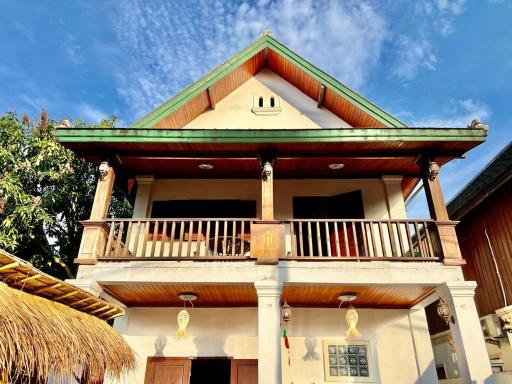La Casa Hostel - Housity