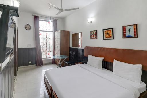 OYO Flagship 3402 Imperial Oak Near Kingdom Of Dreams - Housity