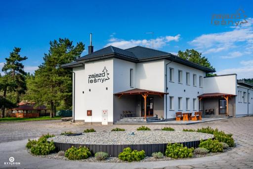 Zajazd Leśny Zwierzyniec - Housity