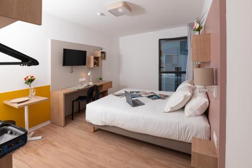 Apparthotel Le Hüb TOULON - Housity
