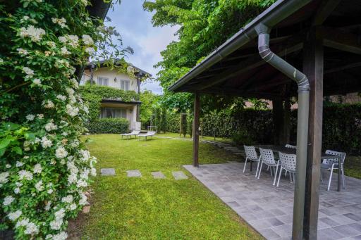 Bnbook - La Veranda del Lago - Housity