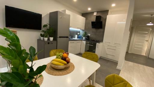 Apartament nad jeziorem - Housity