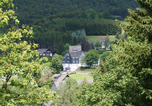 Bed and Breakfast Am Knittenberg - Housity