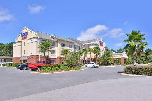 Fairfield Inn & Suites Kingsland - Housity