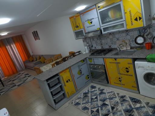 شاليه فرش فندقي بقرية بالميرا بيتش العين السخنه للعائلات - Housity