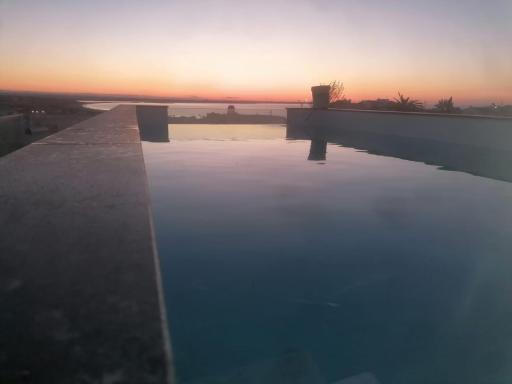 Sensations Guesthouse - Housity