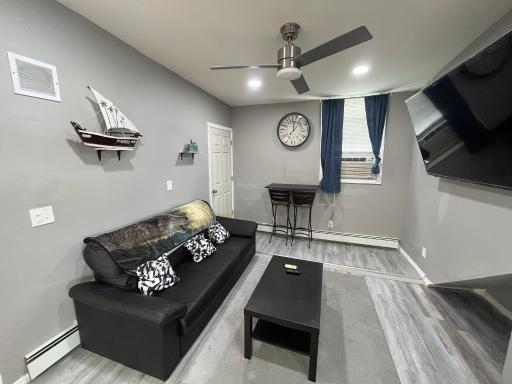 Apartment near Airport - Housity