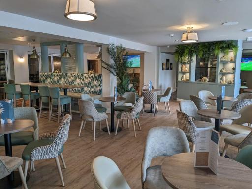 Shorefield Country Park Self-Catering Holiday Home - Housity