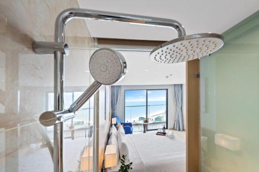 Arena Cam Ranh beach near the Airport - Housity