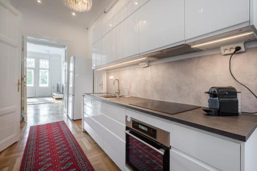 Classical apartment with a modern touch! - Housity