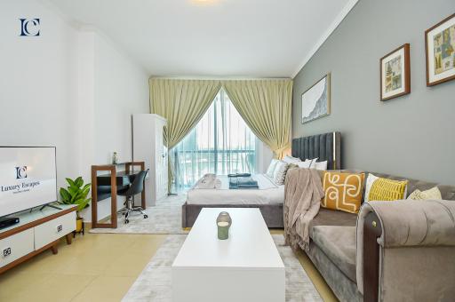 Luxury Escapes - Modern Studio near Metro in X1 Tower JLT - Hizvo