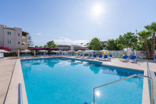 Aparthotel Ferrer Lime Isabel - Housity