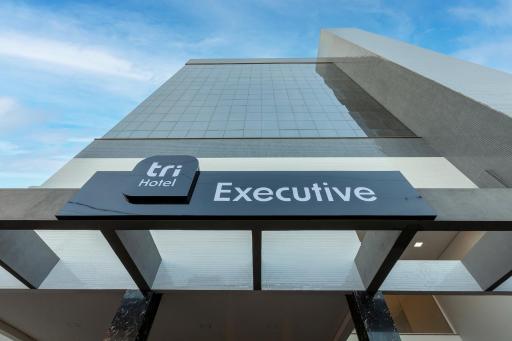 Tri Hotel Executive Osório - Housity