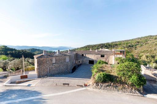 Casa Fumanal - Unique Property for up to 24 - Housity