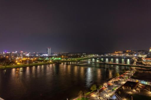 Queen Apartments Belgrade Waterfront - Housity