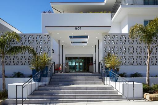 Courtyard by Marriott Santa Barbara Downtown - Housity