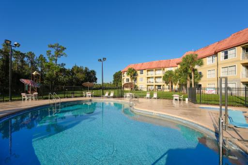 Parc Corniche Condominium Suites - Housity