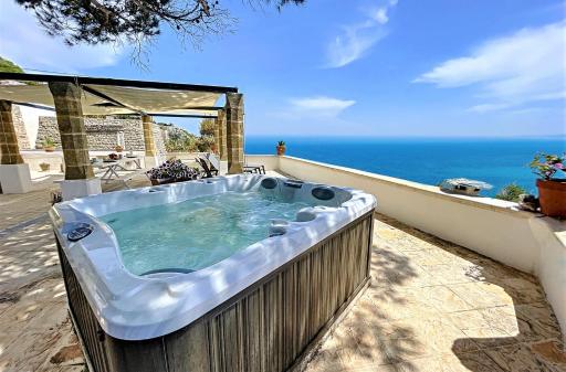 Leuca Cliff Houses by WowHomes - Housity