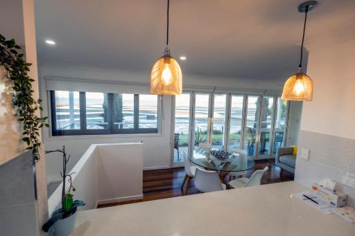 Beachfront Happy Tides - Housity