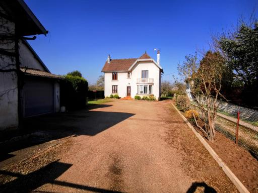 Chambre avec pension ou demi pension - Housity