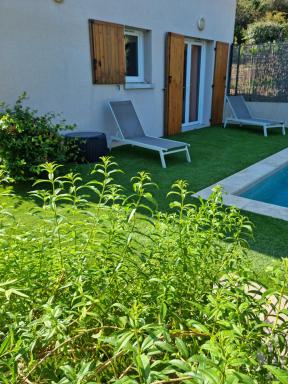 Villa Mimosa piscine Sanary - Housity