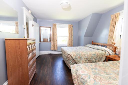Hillside Motel - Housity