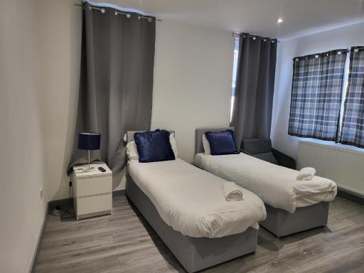 Vetrelax Southend Suites - Housity