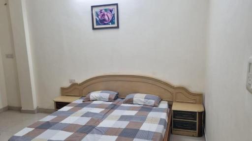 The Royal Elite Guest House - Housity