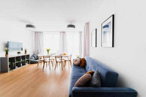 Apartament Hallera - 70m - 3 Pokoje - Winda - Garaż - Nowe Osiedle - Housity