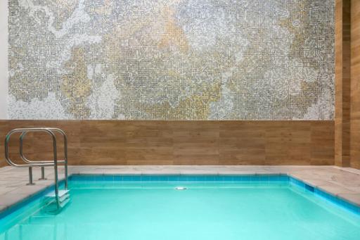 AC Hotel by Marriott San Francisco Airport/Oyster Point Waterfront - Housity