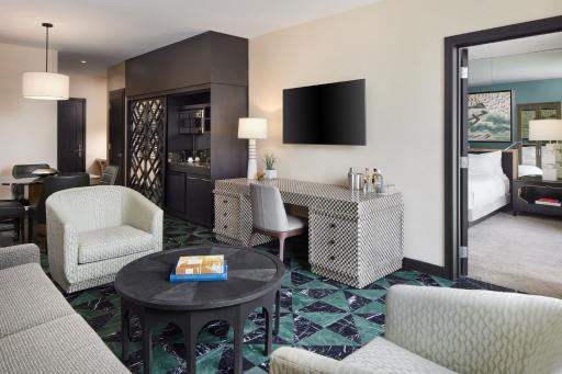 W Miami - Housity