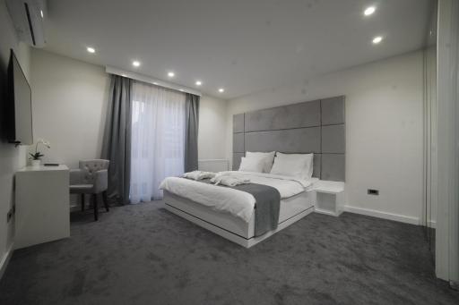 Forty Two Block - Housity
