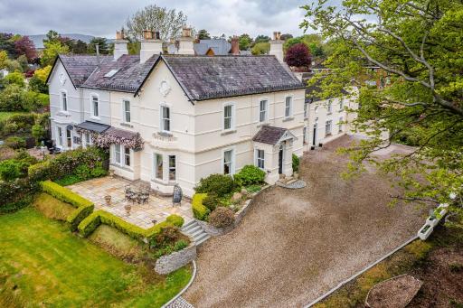 Sennen House - Housity